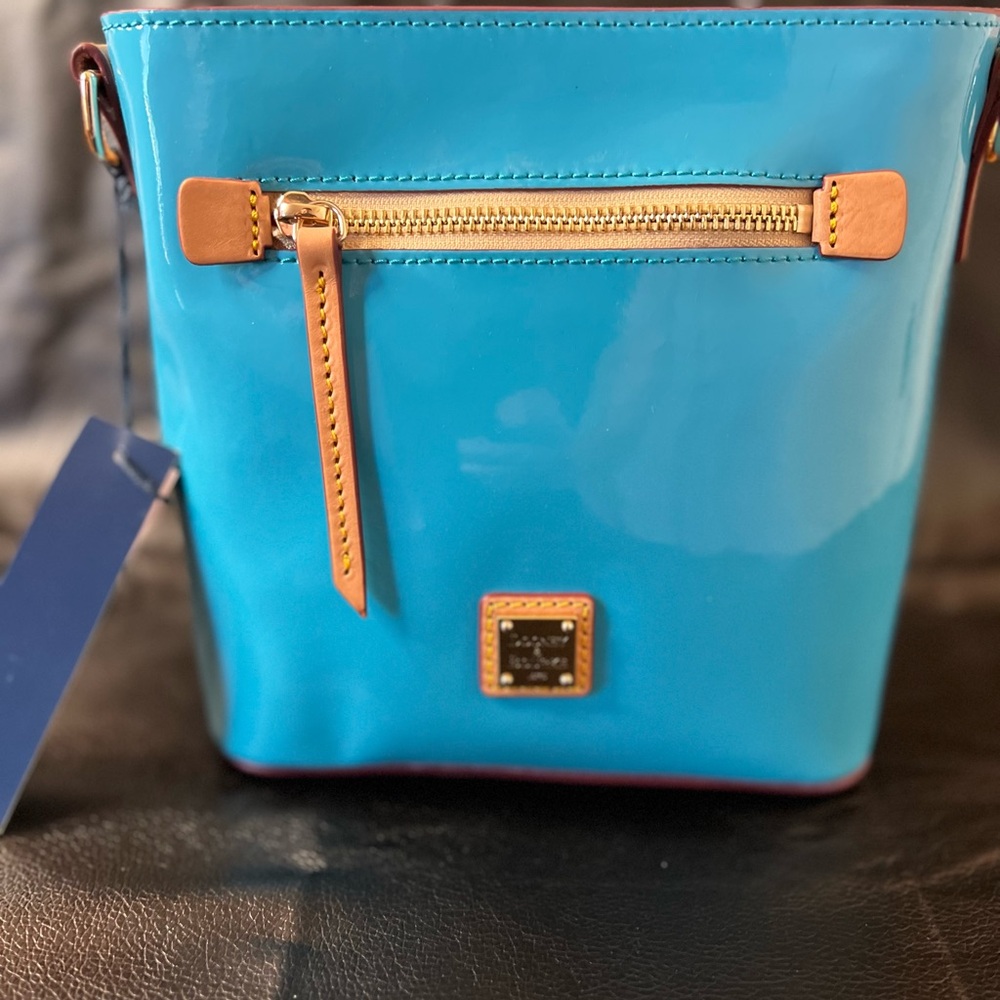 Dooney and Bourke bag